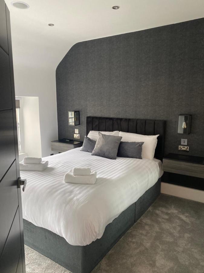 Luxury Royal Mile Boutique 2Bedroom Apartment เอดินบะระ ภายนอก รูปภาพ