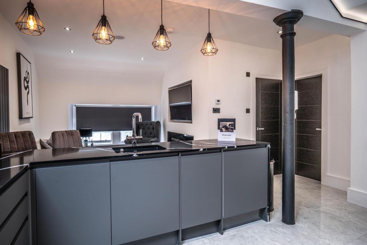 Luxury Royal Mile Boutique 2Bedroom Apartment เอดินบะระ ภายนอก รูปภาพ